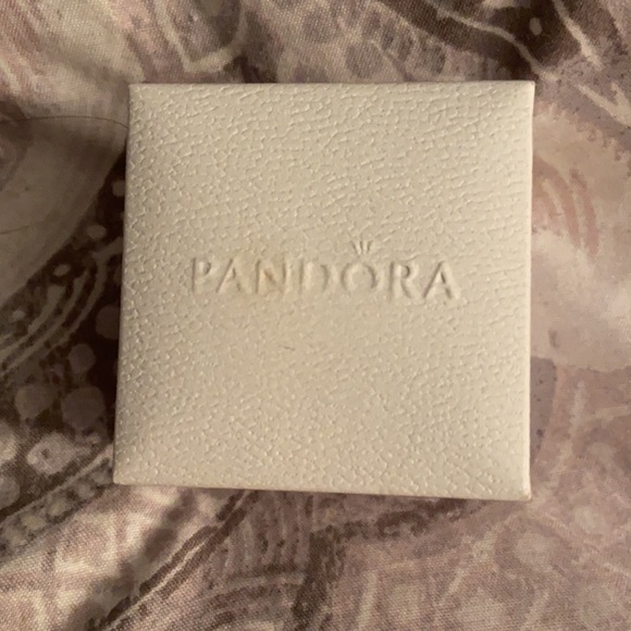 Like new pandora halo single earring in box - Picture 2 of 4